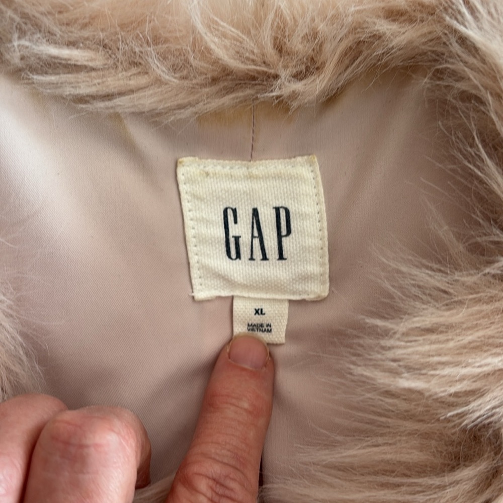 Gap vest - Picture 2 of 4